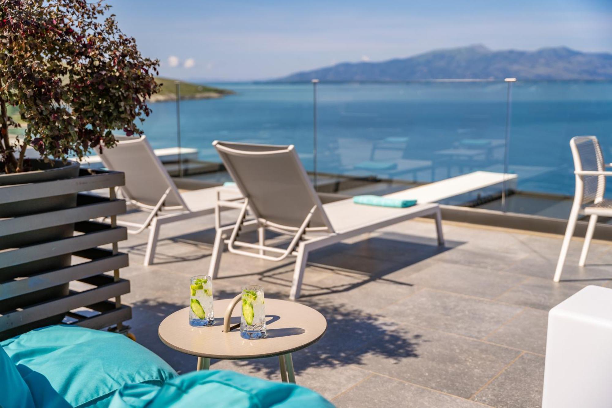 Glow Boutique Hotel & Suites Sarandë Exterior foto