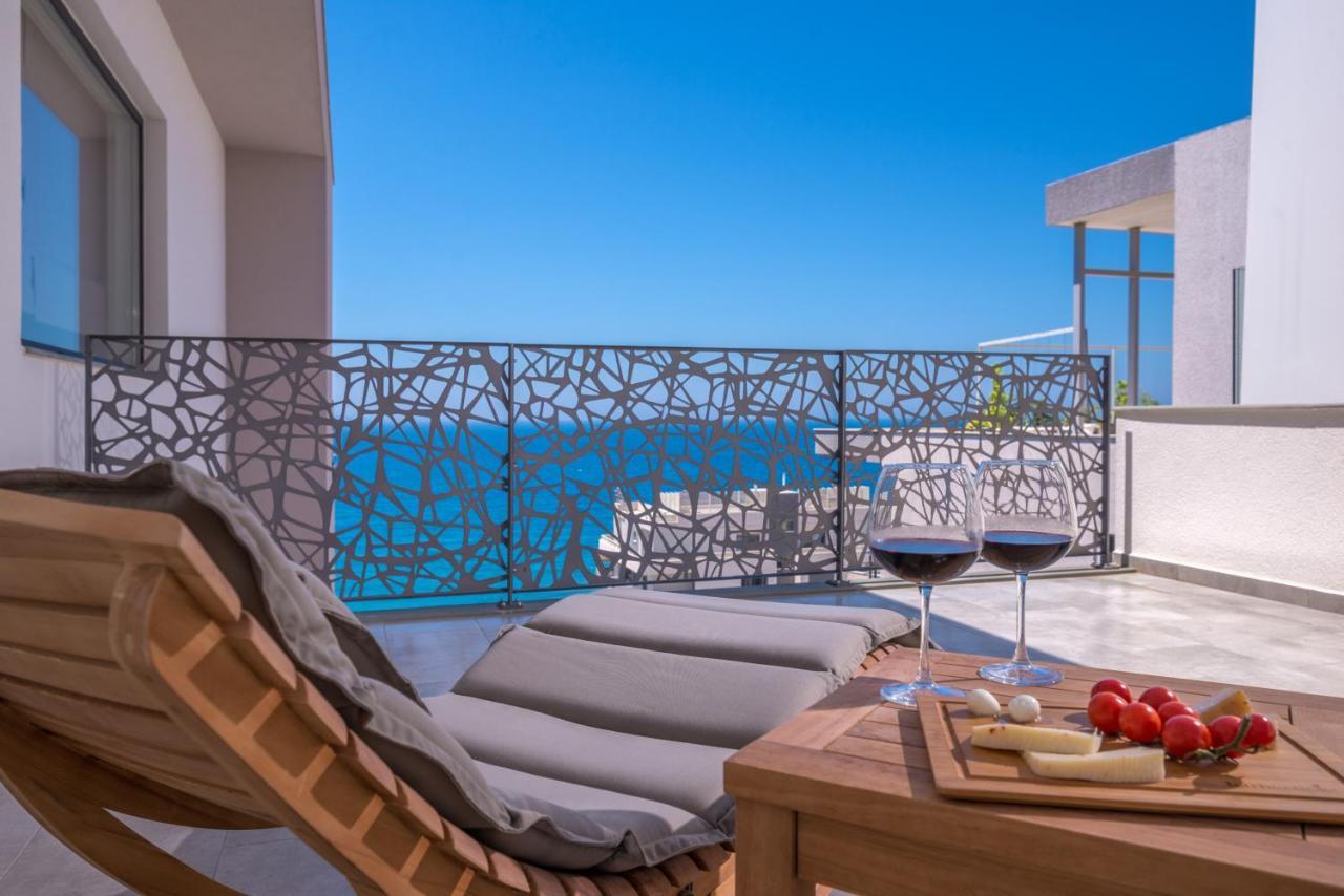 Glow Boutique Hotel & Suites Sarandë Exterior foto